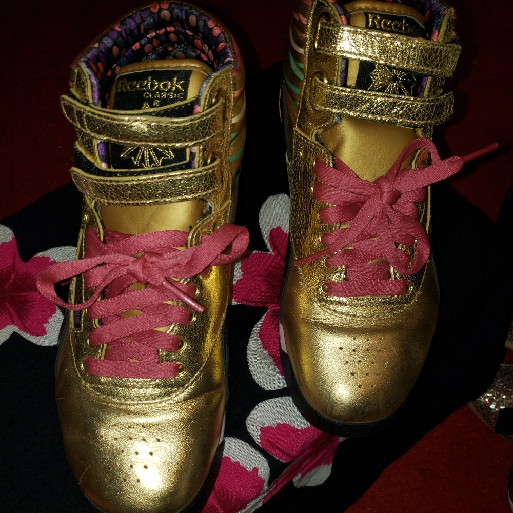 COPY - Reebok Classics
